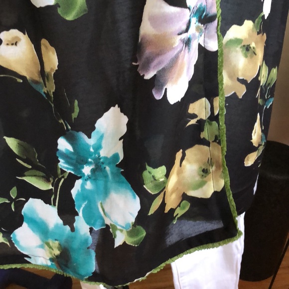 Floral jacket - Picture 3 of 5